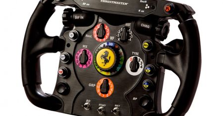 Autentyczna replika kierownicy bolidu Ferrari