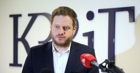 Rząd zapowiedział gigantyczne dodatki. Nawet do ponad 40 tys. zł. Sejm zagłosował za