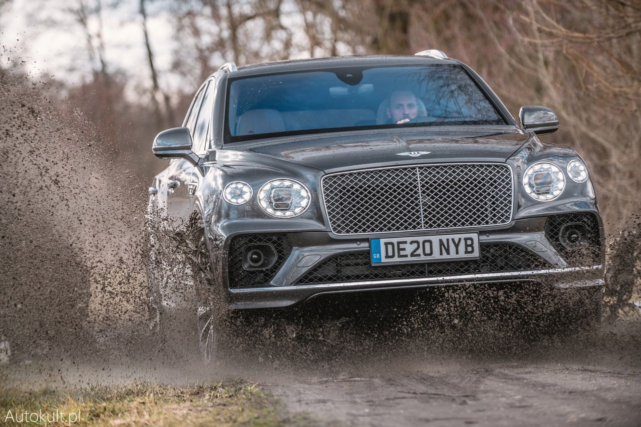 Test: Bentley Bentayga – co łączy 550 KM, hak holowniczy i zegarek z masy perłowej?