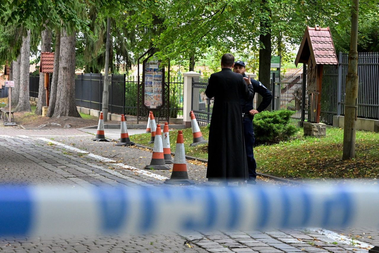 Atak nożownika w klasztorze. Wiadomo, w jakim stanie są ranni