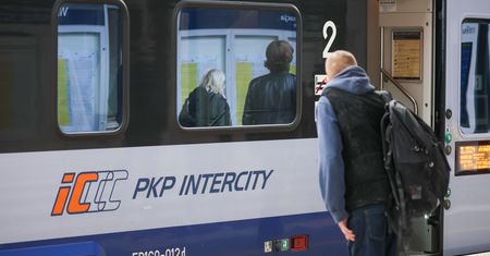 Incydent na kolei. Pociąg uszkodzony w czasie jazdy