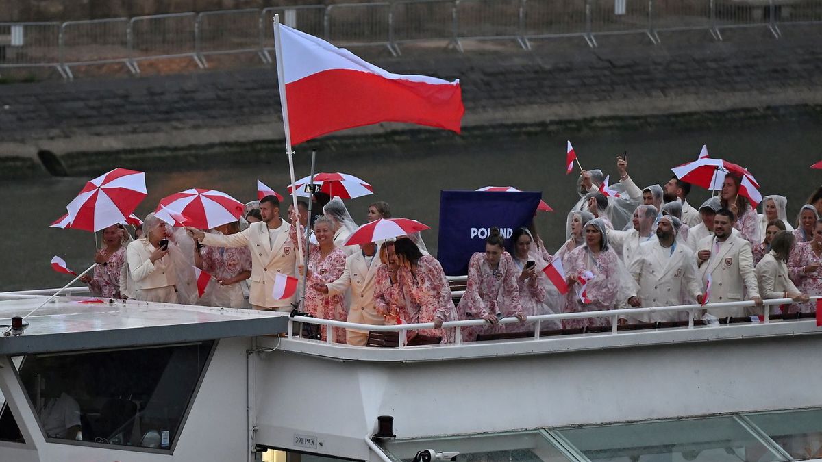 PAP / Adam Warżawa / Reprezentacja Polski na ceremonii otwarcia IO