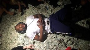 Amerykański dziennikarz grzmi: McGregor nie ma żadnych szans z Mayweatherem. Bezsensowna walka