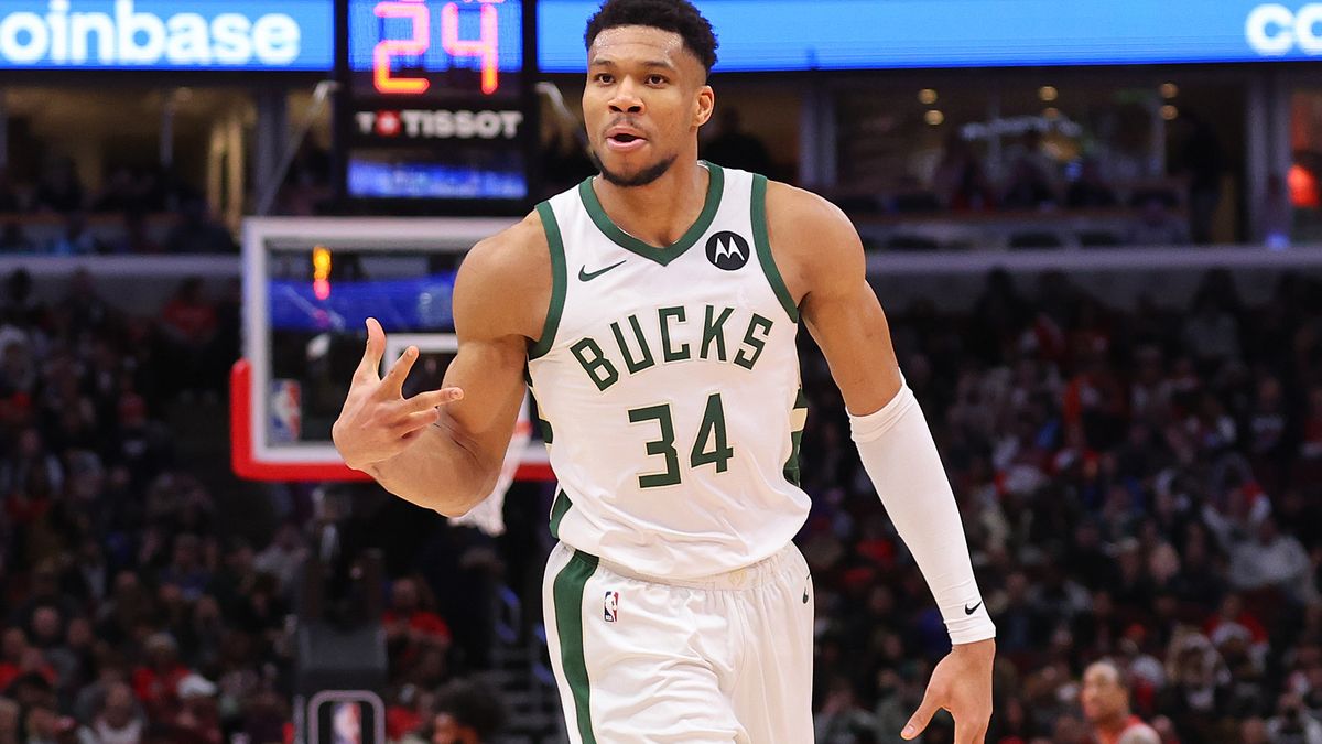 Getty Images / Michael Reaves / Giannis Antetokounmpo