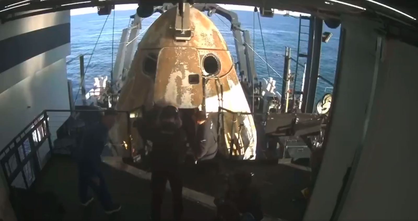 Astronauci wrócili na Ziemię