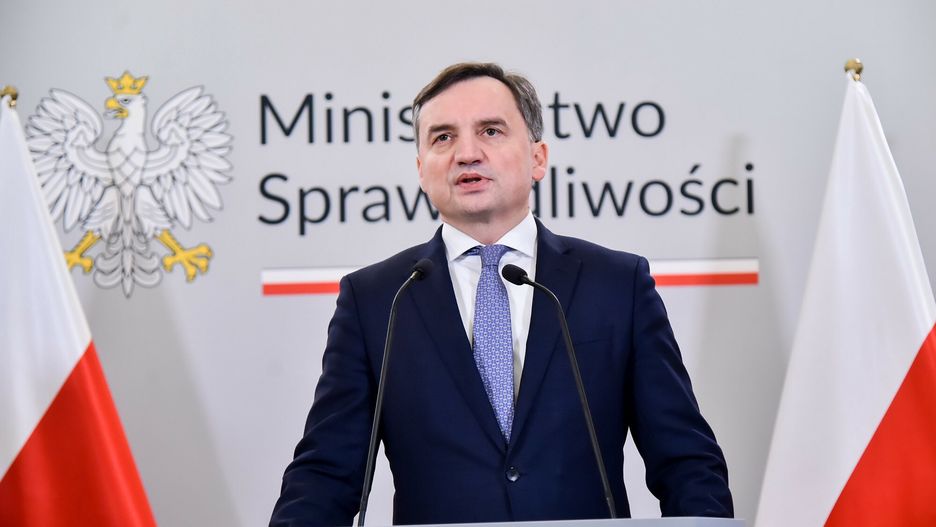 O?wiadczenie ministra sprawiedliwo?ci Zbigniewa Ziobry
16.01.2023 warszawa Ministerstwo sprawiedliwosci w Warszawie.
Oswiadczenie Ministra Sprawiedliwosci Prokuratora Generalnego Zbigniewa Ziobro w sprawie listu otwartedgo do Prezydenta Andrzeja Dudy
Fot.Artur Zawadzki/REPORTER
Artur Zawadzki/REPORTER