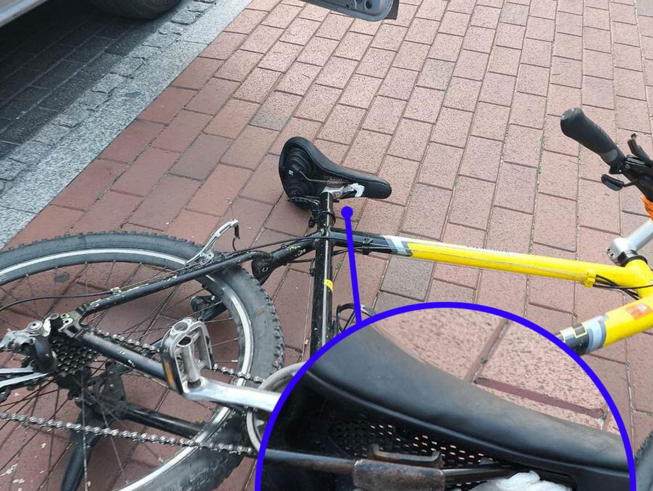Bytów: Chcieli sprawdzić numery na ramie. Zajrzeli pod siodełko