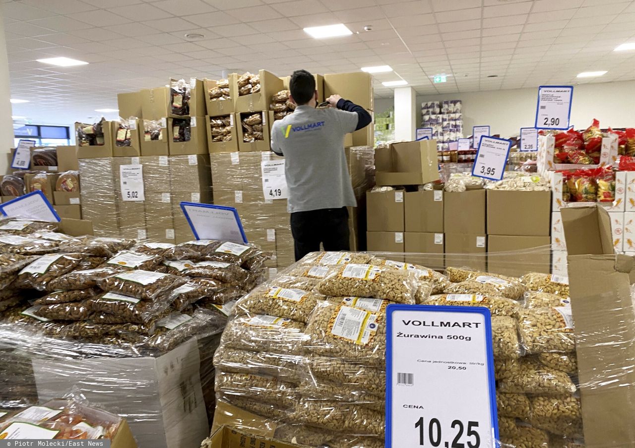 Nowy polski dyskont się rozkręca. Idzie po klientów Dino i Biedronki?