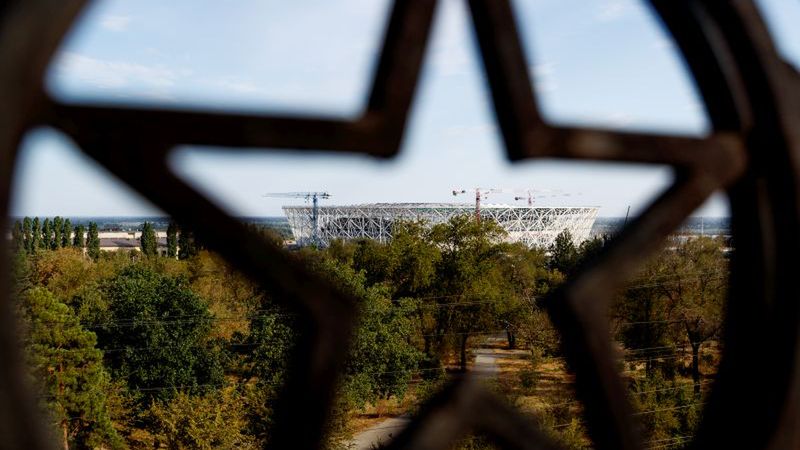 Getty Images / Lars Baron/Staff / Na zdjęciu: Wołgograd Arena w tle