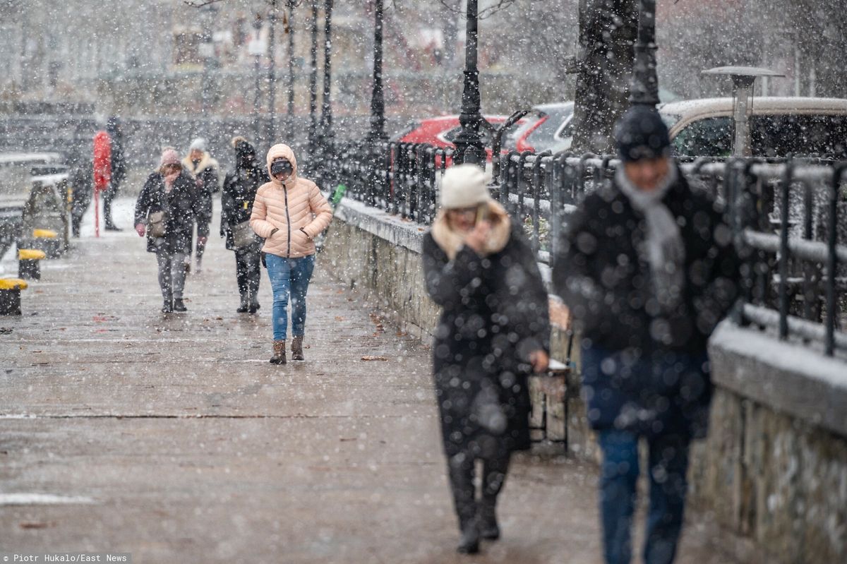 Napływ arktycznego powietrza do Polski. Pojawi się całodobowy mróz i śnieg 