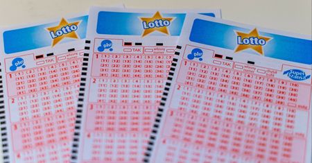 Dwie główne wygrane w Lotto. Oto gdzie kupili kupony