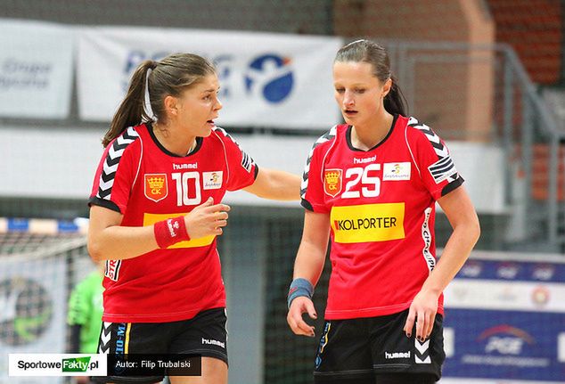 Paulina Piechnik i Kamila Skrzyniarz stanowiły o sile KSS-u Kielce. Niestety ta pierwsza doznała poważnej kontuzji kolana