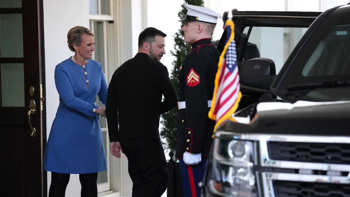 WASHINGTON, DC - FEBRUARY 28: Ukrainian President Volodymyr Zelensky leaves the White House on February 28, 2025 in Washington, DC. Zelensky is leaving the White House early following a heated meeting in the Oval Office with U.S. President Donald Trump and Vice President JD Vance. Zelensky and Trump were scheduled to sign a preliminary agreement on sharing Ukraine’s mineral resources and negotiate ongoing security support from Ukraine. (Photo by Andrew Harnik/Getty Images)