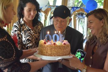 Karol Brzeziński ma 100 lat. Jubileusz mieszkańca DPS w Zakrzewie