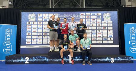 12 medali dla płockich badmintonistów na Mistrzostwach Polski Seniorów!