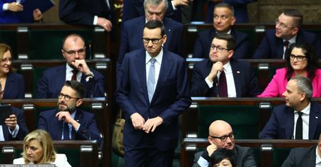 Nie ma chętnych do rządu Morawieckiego. Wiemy, kto wypadnie z Rady Ministrów