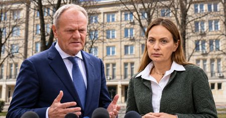 "Krzyż na drogę". Tusk krótko o Pełczyńskiej-Nałęcz. Są nowi kandydaci