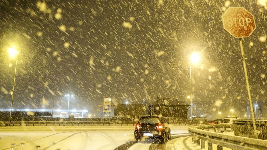 W czwartek spodziewane jest ochłodzenie, spadnie też śnieg