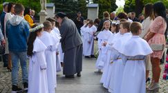 Komunia święta. Duchowny zajął zdecydowane stanowisko