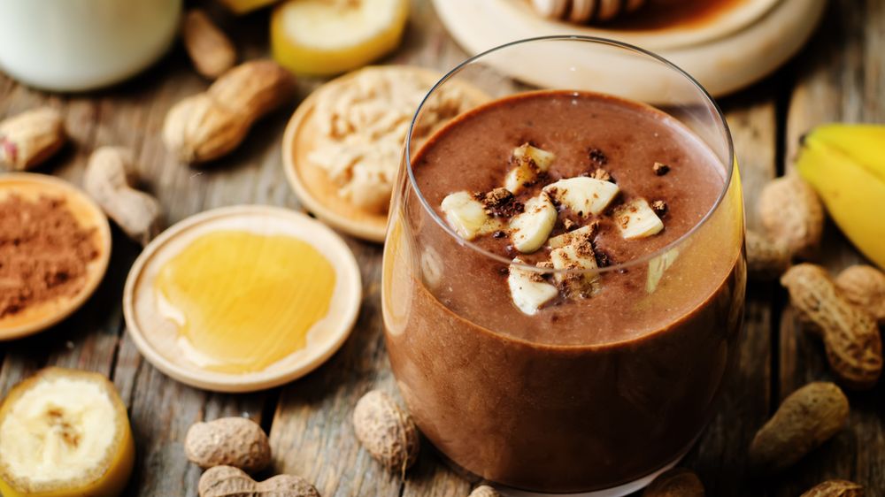 Budyń czekoladowy instant przygotowany z mlekiem o zawartości tłuszczu 2%