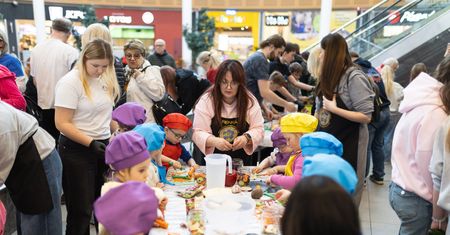 Wielkie kiszenie w Słupsku. Mieszkańcy wspólnie odkrywali tajniki fermentacji