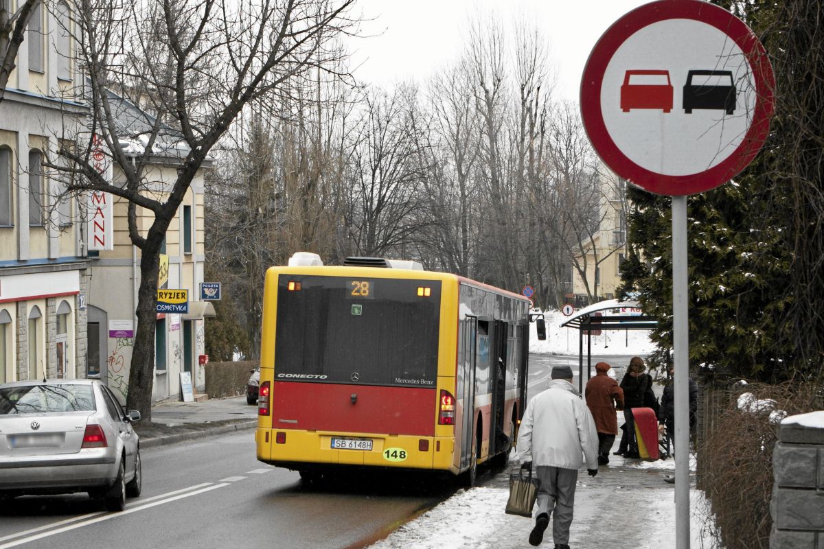 Szokujące sceny w Bielsku-Białej. Pasażer rzucił się na kobietę kierującą autobusem