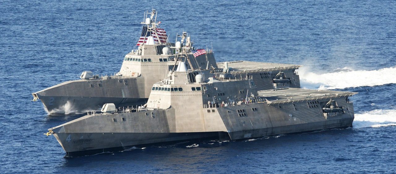 USS Independence (LCS 2) i USS Coronado (LCS 4).