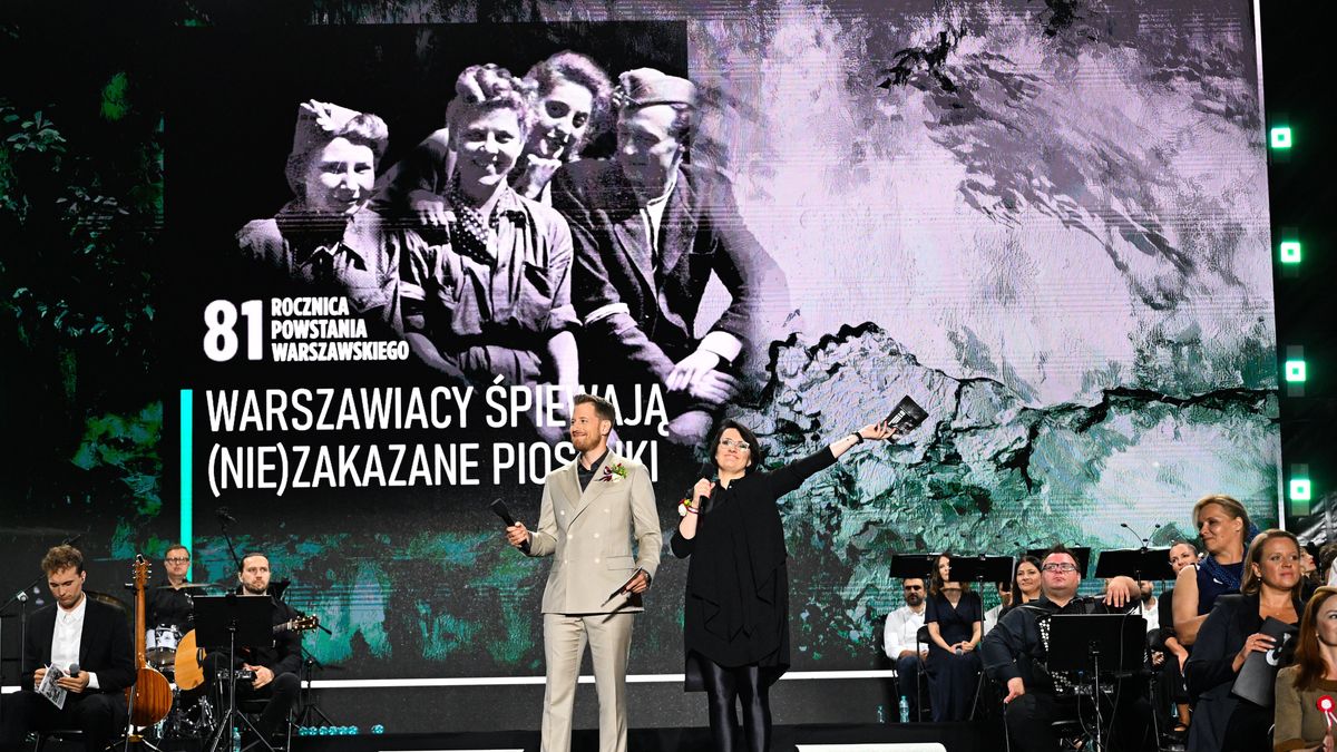 Justyna Dżbik-Kluge, Robert Stockinger
Radek Pietruszka
81 81., koncert, niezakazane piosenki, powstania warszawskiego, powstanie warszawskie, rocznica, rocznicowe, wybuchu, zakazane piosenki, obchody, plac, upamiętnienie