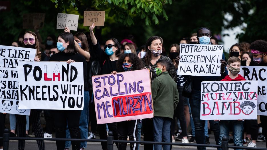 Protest pod ambasadą USA w Warszawie