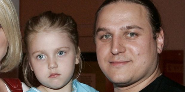 Córka Pawła Golca ma 21 lat i chce iść w ślady ojca. Wydała właśnie debiutancką piosenkę. Ma zadatki na prawdziwą gwiazdę?