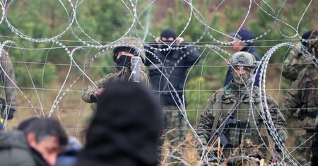 Kryzys na granicy. Gen. Stróżyk: Łukaszenka dostrzegł, że okno pogodowe się zamyka