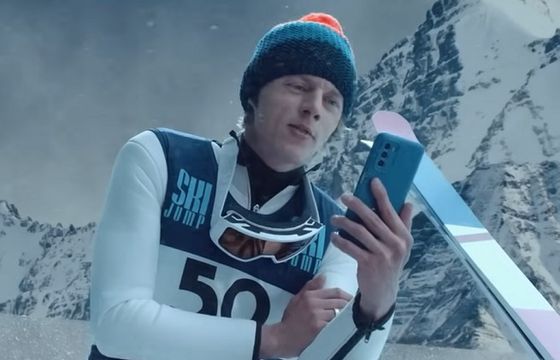 Mistrz świata w skokach narciarskich reklamuje ING Bank Śląski
