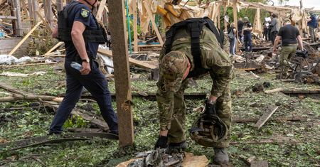 Rosyjska ofensywa napiera. Ukraina nadal kontroluje 60 proc. Wołczańska w obwodzie charkowskim
