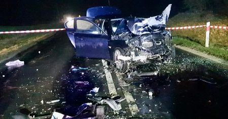 Tragedia na drodze tuż przed świętami. Jedna osoba zginęła w czołowym zderzeniu dwóch pojazdów