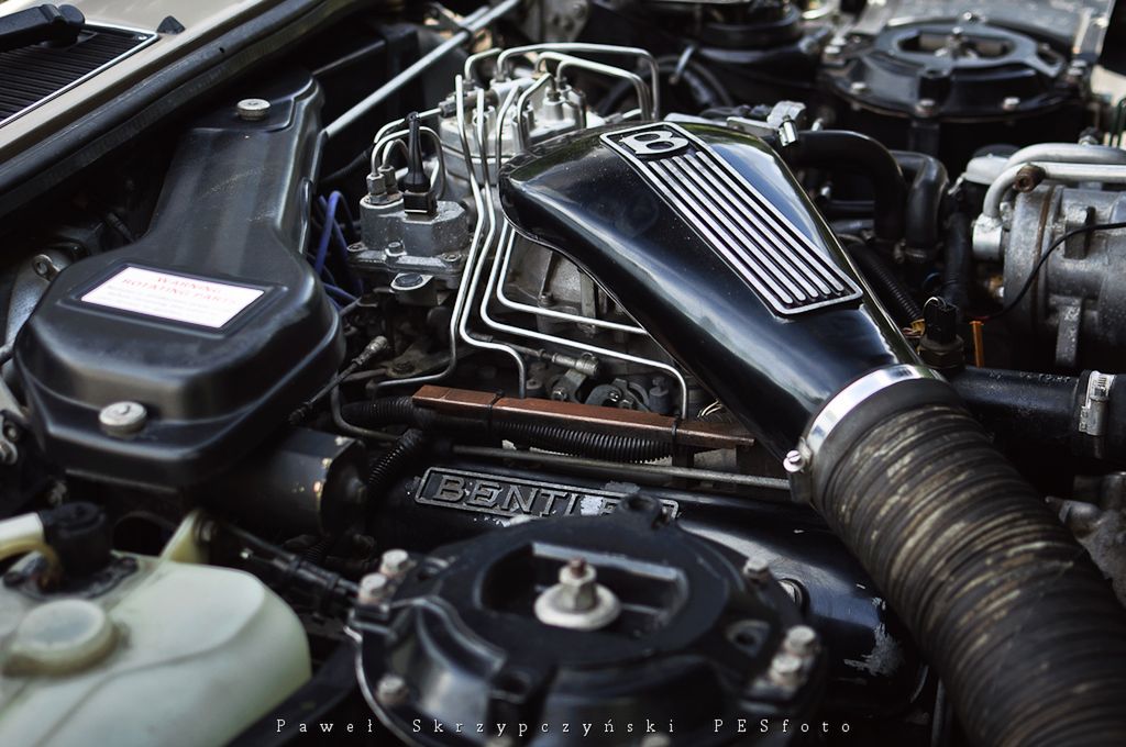 Bentley Eight '86 10