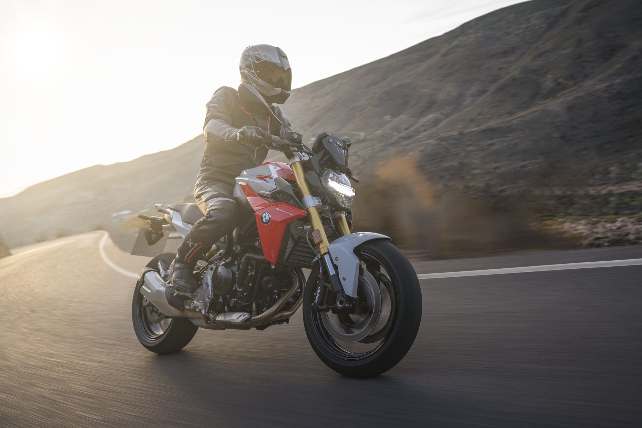 BMW F 900 R