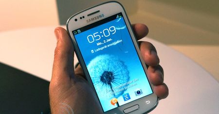 W skrócie: Miliard użytkowników smartfonów, Ascend W1 na renderach, wygraj wycieczkę do Chin z Play i Huaweiem