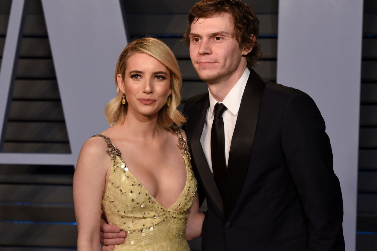 Emma Roberts i Evan Peters byli parą