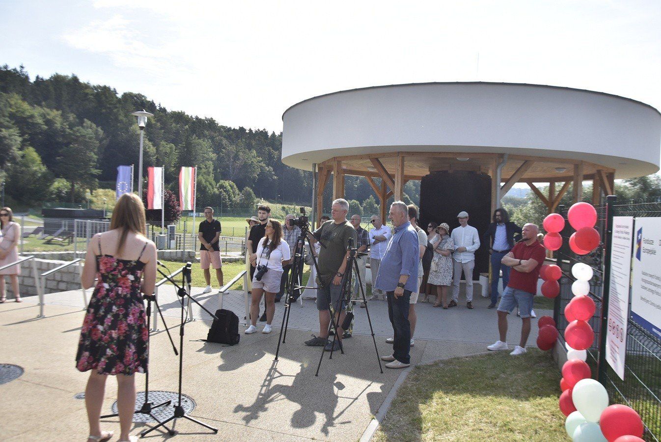 W Jedlinie=Zdroju otwarto Letni Park Wodny. to jedyny taki obiekt w regionie