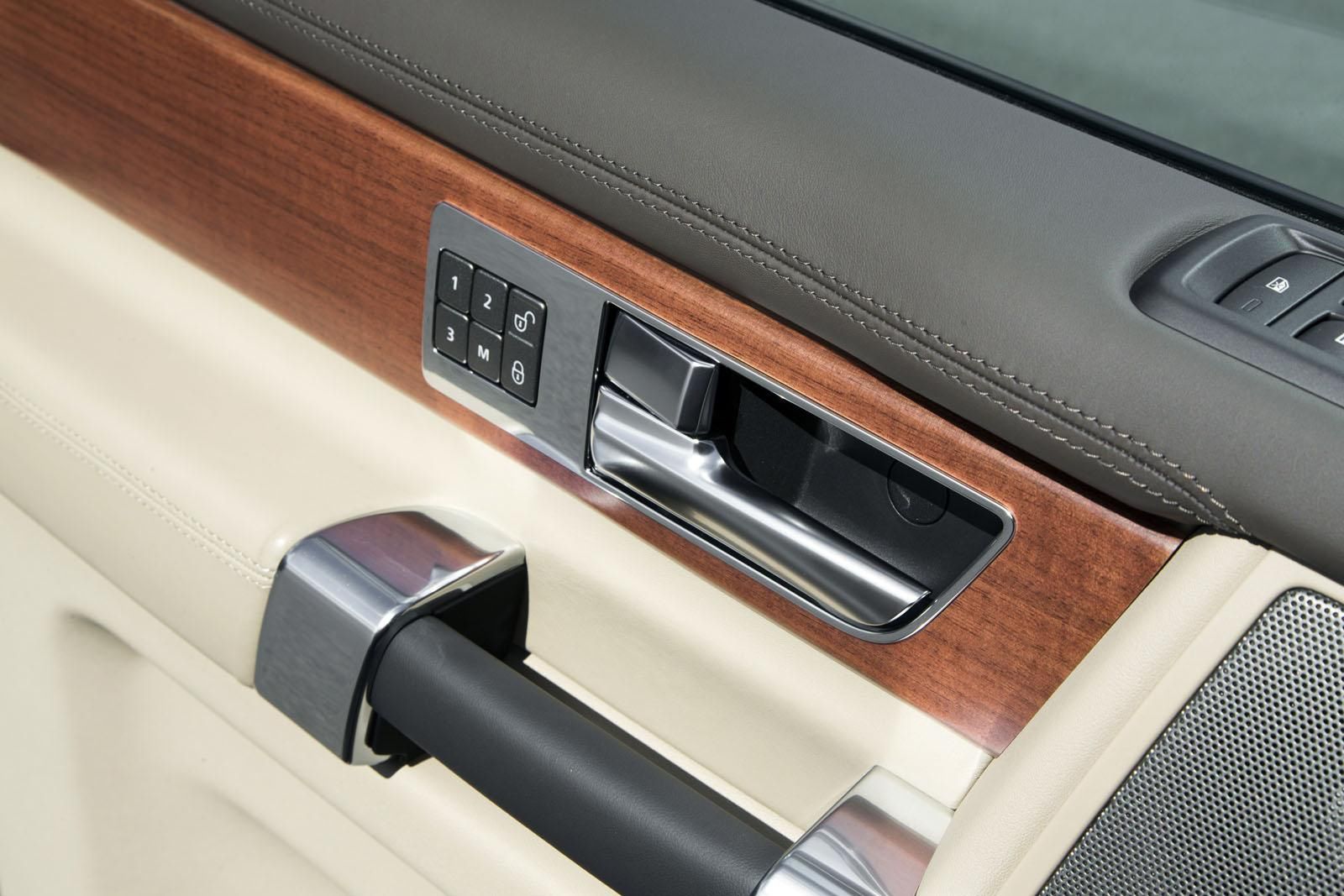 2013 Land Rover Discovery 4