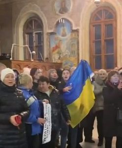 Бійка у соборі у Хмельницькому: активісти проголосували за перехід храму до ПЦУ
