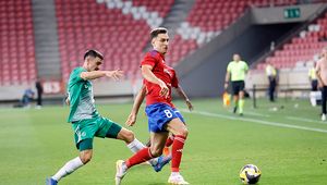 Gol do szatni, czerwona kartka i rzut karny. Raków dopiął swego w rewanżu