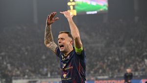 Nocny wpis Grosickiego niesie się po sieci