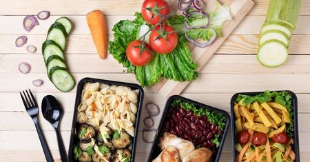 Jak uniknąć błędów podczas zamawiania cateringu dietetycznego?