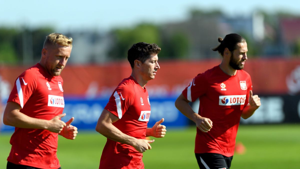 PAP / Jakub Kaczmarczyk / Na zdjęciu: Kamil Glik, Robert Lewandowski i Grzegorz Krychowiak