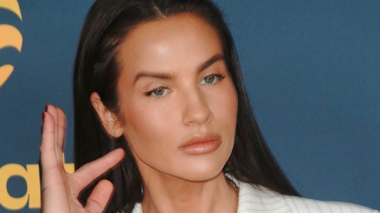 Karolina Gilon MILCZY od niemal miesiąca! 