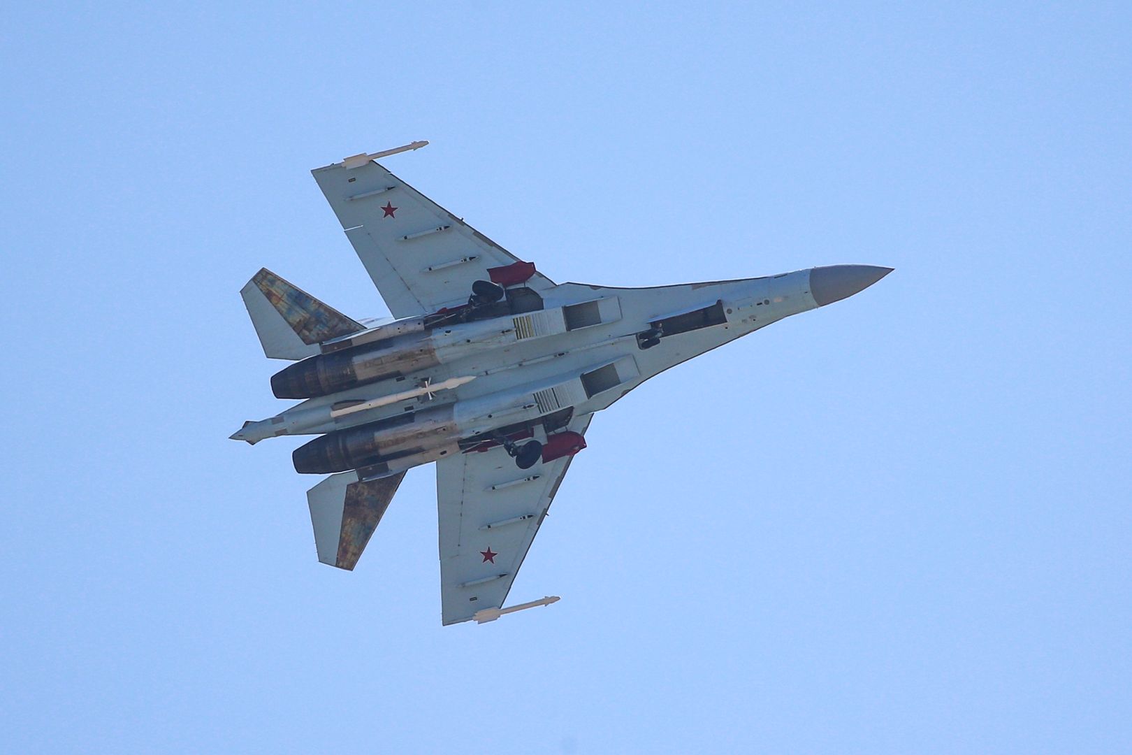 Dwa rosyjskie Su-35 przechwyciły samolot USA