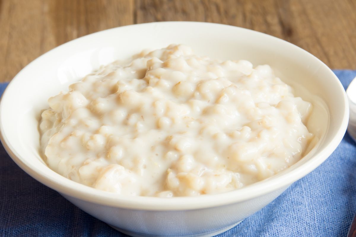 Oatmeal gets a nutritious makeover with kefir boost
