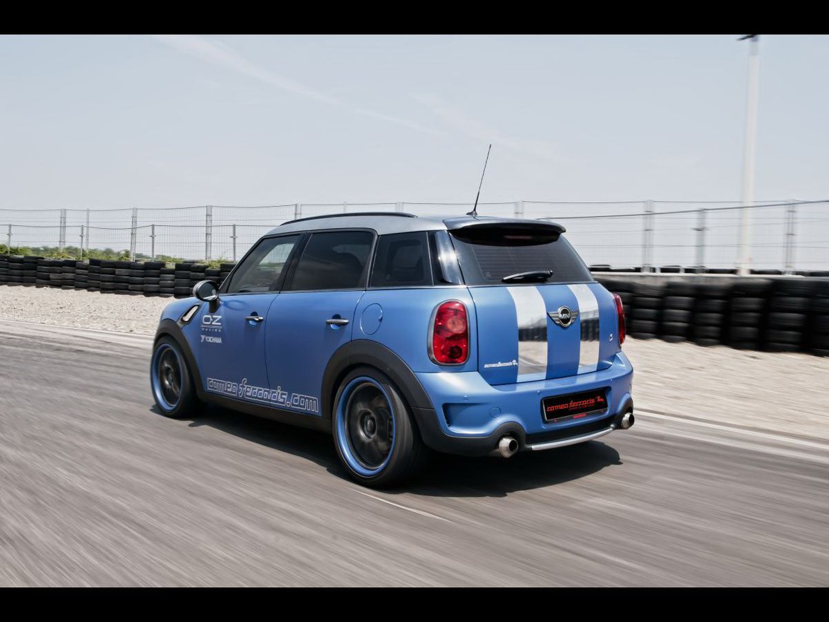 Romeo Ferraris Cooper S Countryman Anniversario fot.16