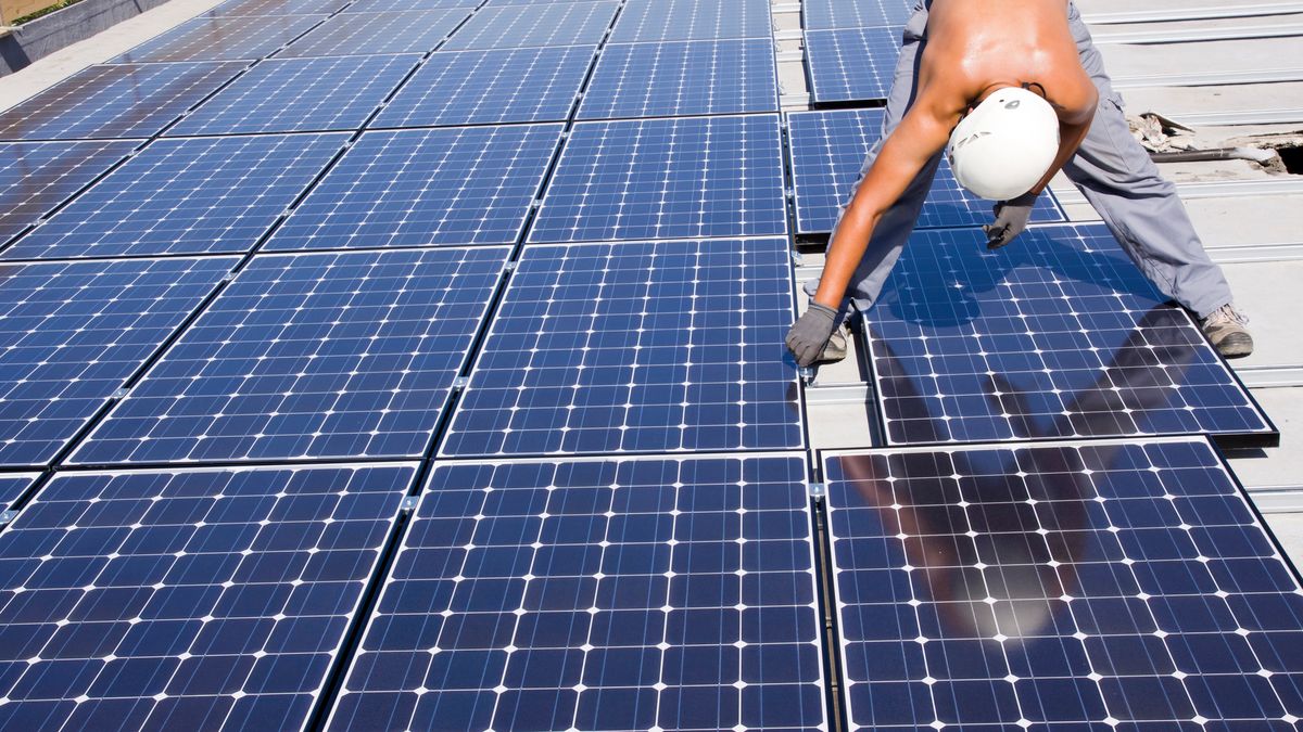 Fotowoltaika: te zmiany rzutują na bezpieczeństwo. Specjaliści alarmują 1